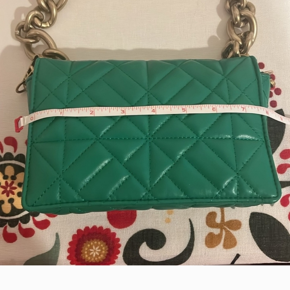 Green Zara mini Bag 8x5 inches with gold handle - Picture 5 of 6